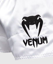 Charger l'image dans la galerie, SHORT DE MUAY THAI VENUM CLASSIC - BLANC/NOIR