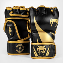 Charger l'image dans la galerie, GANTS MMA VENUM CHALLENGER - NOIR/OR