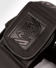 Charger l'image dans la galerie, CASQUE DE BOXE VENUM CHALLENGER KIDS - NOIR/NOIR