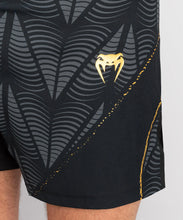 Charger l'image dans la galerie, FIGHTSHORT VENUM COUPE COURTE UFC ZENITH - CHAMPION