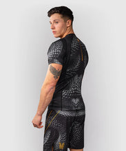 Charger l'image dans la galerie, RASHGUARD MANCHES COURTES VENUM MATUPA - NOIR