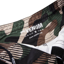 Charger l'image dans la galerie, FIGHTSHORT VENUM CAMO HERO - VERT/MARRON