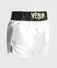 Charger l'image dans la galerie, SHORT DE MUAY THAI VENUM CLASSIC - NOIR/BLANC/OR