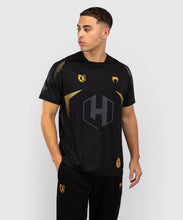 Charger l'image dans la galerie, T-SHIRT DRY TECH VENUM HEXAGONE MMA - NOIR/OR