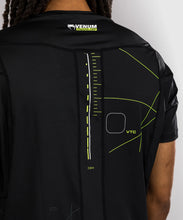 Charger l'image dans la galerie, T-SHIRT DRY TECH VENUM TRAINING CAMP 4.0 - NOIR/VERT FLUO