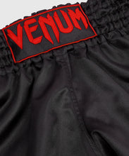 Charger l'image dans la galerie, SHORT DE MUAY THAI VENUM CLASSIC - NOIR/ROUGE