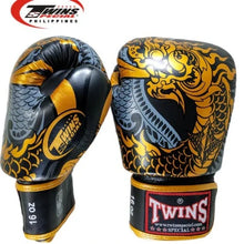 Charger l'image dans la galerie, GANTS DE BOXE TWINS CUIR - NAGAS NOIR/OR