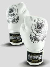 Charger l'image dans la galerie, GANTS DE BOXE SKS CUIR - SAKYANT BLANC