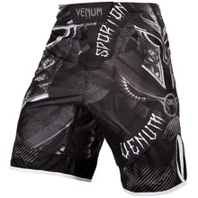 Charger l'image dans la galerie, FIGHTSHORT VENUM GLADIATOR 3.0 - NOIR/BLANC