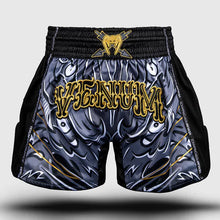 Charger l'image dans la galerie, SHORT DE MUAY THAI VENUM WOLF ATAK - NOIR/GRIS