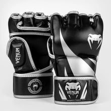 Charger l'image dans la galerie, GANTS MMA VENUM CHALLENGER - NOIR/ARGENT