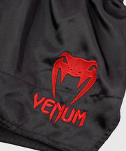 Charger l'image dans la galerie, SHORT DE MUAY THAI VENUM CLASSIC - NOIR/ROUGE