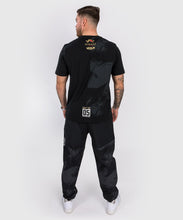 Charger l'image dans la galerie, T-SHIRT VENUM X MIRAGE - NOIR/OR