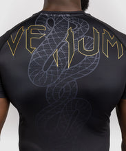 Charger l'image dans la galerie, RASHGUARD MANCHES COURTES VENUM SERPENTI - NOIR