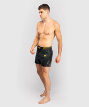 Charger l'image dans la galerie, FIGHTSHORT VENUM COUPE COURTE UFC ZENITH - CHAMPION