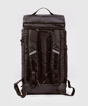 Charger l'image dans la galerie, SAC DE SPORT UFC FUSION BY VENUM FIGHT WEEK - MARRON TERRESTRE