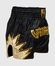 Charger l'image dans la galerie, SHORT DE MUAY THAI VENUM INFERNO - NOIR/OR
