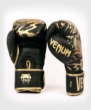 Charger l'image dans la galerie, GANTS DE BOXE VENUM DRAGON'S FLIGHT - NOIR/BRONZE