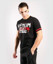 Charger l'image dans la galerie, T-SHIRT VENUM MUAY THAI CLASSIC 20 - NOIR/ROUGE