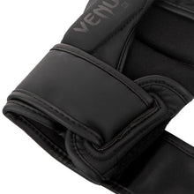 Charger l'image dans la galerie, GANTS DE SPARRING VENUM CHALLENGER 3.0 - NOIR/NOIR