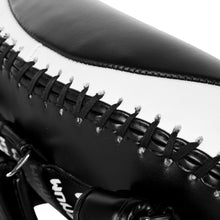 Charger l'image dans la galerie, PAOS VENUM LIGHT - NOIR/BLANC (PAIRE)