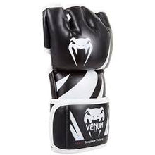 Charger l'image dans la galerie, GANTS MMA VENUM CHALLENGER - NOIR/BLANC