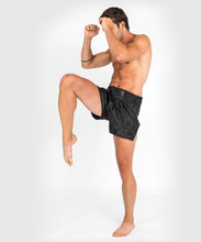 Charger l'image dans la galerie, SHORT DE MUAY THAI VENUM CLASSIC - NOIR/NOIR