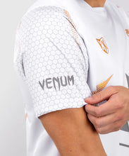 Charger l&#39;image dans la galerie, T-SHIRT DRY TECH VENUM HEXAGONE MMA - BLANC/OR
