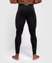 Charger l&#39;image dans la galerie, PANTALON DE COMPRESSION VENUM TRAINING CAMP 4.0 - NOIR/VERT FLUO
