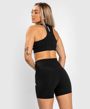 Charger l'image dans la galerie, BRASSIÈRE DE SPORT VENUM ESSENTIAL MEDIUM IMPACT - NOIR
