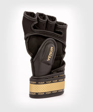Charger l&#39;image dans la galerie, GANTS DE MMA VENUM IMPACT 2.0 - NOIR/OR
