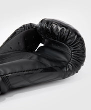 Charger l&#39;image dans la galerie, GANTS DE BOXE VENUM CONTENDER 1.5 XT - NOIR/OR
