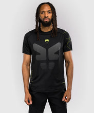 Charger l&#39;image dans la galerie, T-SHIRT DRY TECH VENUM TRAINING CAMP 4.0 - NOIR/VERT FLUO
