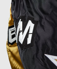 Charger l'image dans la galerie, SHORT DE MUAY THAI VENUM INFERNO 2.0 - OR
