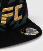 Charger l&#39;image dans la galerie, CASQUETTE VENUM UFC FUSION - CHAMPION
