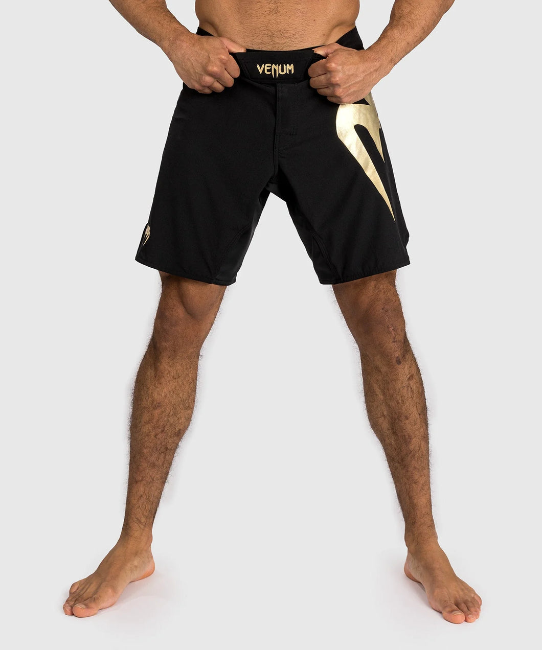 FIGHTSHORT VENUM LIGHT 5.0 - NOIR/OR