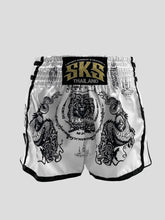 Charger l&#39;image dans la galerie, SHORT MUAY THAI SKS SAKYANT TIGER DRAGON BLANC
