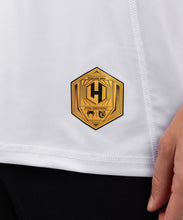 Charger l&#39;image dans la galerie, T-SHIRT DRY TECH VENUM HEXAGONE MMA - BLANC/OR
