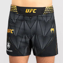 Charger l'image dans la galerie, FIGHTSHORT VENUM COUPE COURTE UFC ZENITH - CHAMPION
