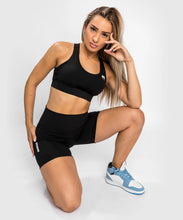 Charger l'image dans la galerie, BRASSIÈRE DE SPORT VENUM ESSENTIAL MEDIUM IMPACT - NOIR

