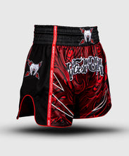 Charger l'image dans la galerie, SHORT DE MUAY THAI VENUM WOLF ATAK - NOIR/ROUGE
