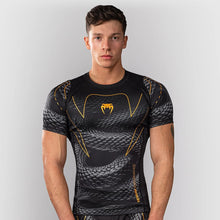 Charger l'image dans la galerie, RASHGUARD MANCHES COURTES VENUM MATUPA - NOIR
