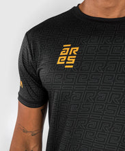 Charger l&#39;image dans la galerie, T-SHIRT DRY TECH VENUM ARES - NOIR/OR
