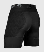 Charger l&#39;image dans la galerie, SHORT DE COMPRESSION VENUM G-FIT - NOIR
