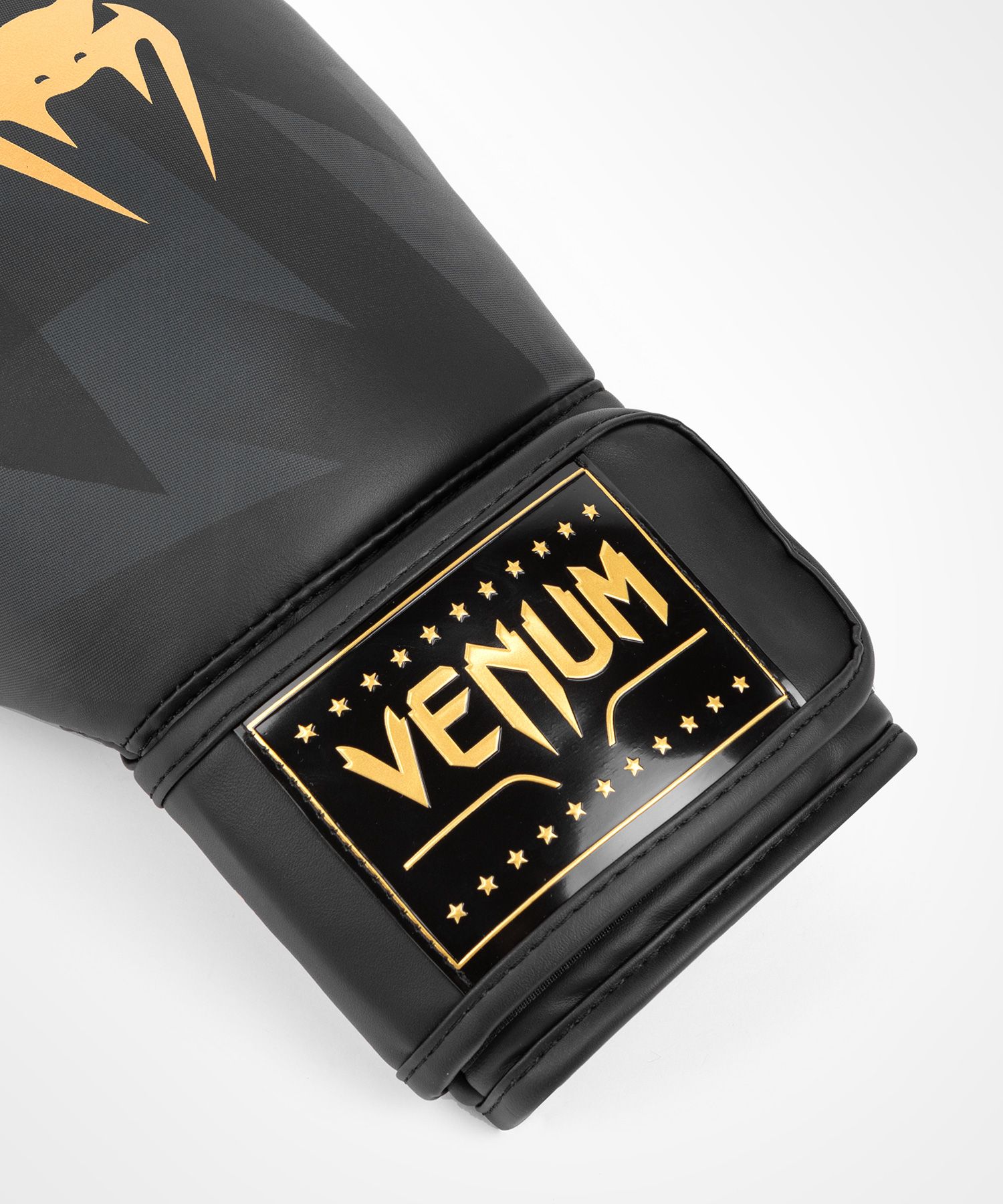 Gants de boxe Venum impact noir noir